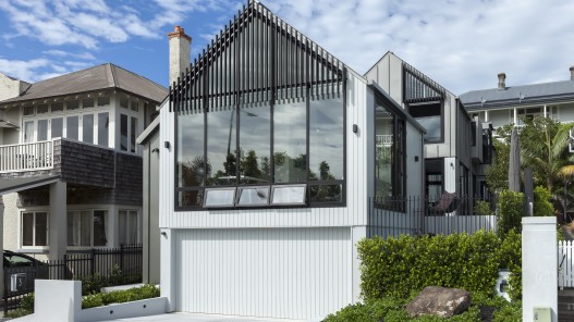 3 Selby Square FNP008