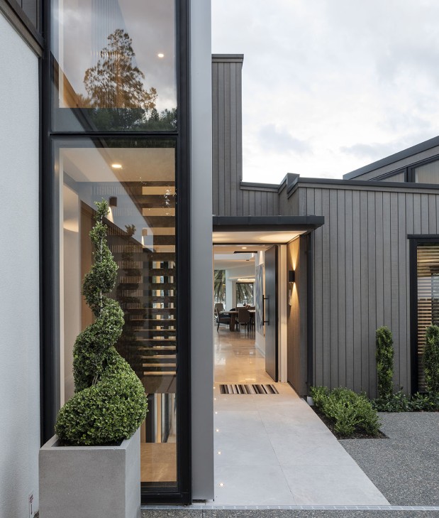 ST HELIERS BAY HSE 3747